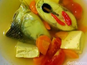 Kelo Kuning Khas Lamongan, Sup Ikan Kuah Bening yang Asam Pedas Menyegarkan Kelo Kuning Khas Lamongan, Sup Ikan Kuah Bening yang Asam Pedas Menyegarkan
