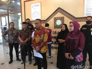 Jadi Tersangka, Penyewa Tanah Kas Desa Depok Ditahan Kejati DIY Jadi Tersangka, Penyewa Tanah Kas Desa Depok Ditahan Kejati DIY