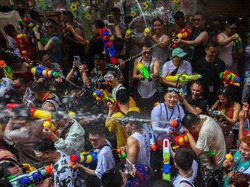 Ratusan Tewas, Ribuan Terluka di Festival Songkran, Thailand Evaluasi Keselamatan Wisata