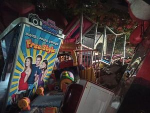 Dinding Mal di Poso Sulteng Rusak Diterjang Longsor Dinding Mal di Poso Sulteng Rusak Diterjang Longsor