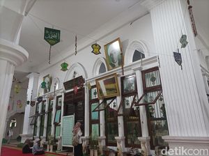 Mengenal Mbah Priok, Sosok di Balik Nama Tanjung Priok Mengenal Mbah Priok, Sosok di Balik Nama Tanjung Priok