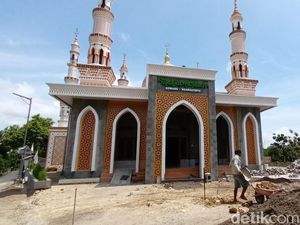 Usai Viral Di-PHP Donatur, Masjid di Kowang Sragen Dapat Donasi Rp 2,3 M! Usai Viral Di-PHP Donatur, Masjid di Kowang Sragen Dapat Donasi Rp 2,3 M!