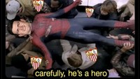 Gol bunuh diri Maguire di menit-menit akhir membuat dirinya didaulat sebagai pahlawan Sevilla. Foto: dok. Twitter