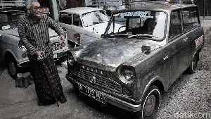 Mengintip Bengkel dan Garasi Mobil Klasik Pakde Bei