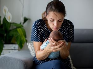 62 Referensi Nama Bayi yang Terinspirasi Gerhana Bulan 62 Referensi Nama Bayi yang Terinspirasi Gerhana Bulan