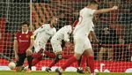 Momen Dua Gol Bunuh Diri Buyarkan Kemenangan Manchester United