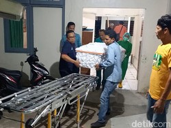 6 Jenazah Sekeluarga Korban Laka Maut Tol Boyolali Dipulangkan ke Nganjuk