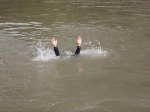 Bocah Wanita Hanyut Saat Berenang di Sungai Tulo Sigi Ditemukan Tewas di Palu Bocah Wanita Hanyut Saat Berenang di Sungai Tulo Sigi Ditemukan Tewas di Palu