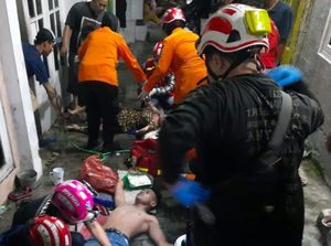 Kejam! Suami di Surabaya Siram Bensin ke Istri dan Dua Anaknya Lalu Dibakar Kejam! Suami di Surabaya Siram Bensin ke Istri dan Dua Anaknya Lalu Dibakar