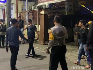 Polres Pelabuhan Makassar Diserang OTK, Mobil Tahanan Dirusak Polres Pelabuhan Makassar Diserang OTK, Mobil Tahanan Dirusak