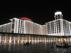 Cara Warga Cakung Timur dan Masjid Istiqlal Rayakan Malam Takbiran