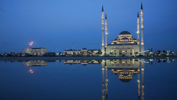 Akhmad Kadyrov, Masjid Lambang Damai di Rusia