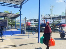 13.220 Penumpang Turun di Pelabuhan Parepare pada H-7 Mudik Lebaran