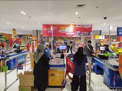 Video: Transmart Full Day Sale Kembali, Banjir Diskon Hingga 50% + 20%