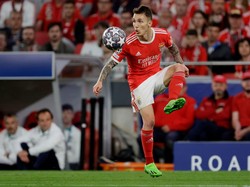 Alejandro Grimaldo merupakan bek kiri berusia 27 tahun asal Spanyol yang main di Benfica sejak tahun 2016. Menariknya, Grimaldo merupakan jebolan tim akademi Barcelona! (Getty Images)