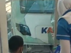 4 Fakta KA Bandara di Soetta Overrun Bikin Kaca Stasiun Pecah Berantakan