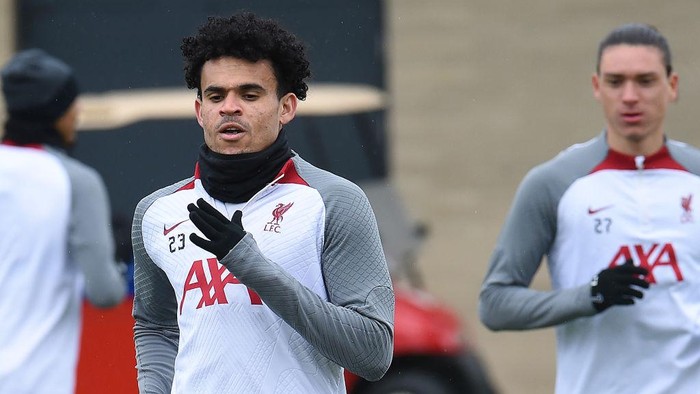 KIRKBY, ENGLAND - APRIL 12: (THE SUN OUT, THE ZUN ON SUNDAY OUT) Luis Diaz of Liverpool during a training session at AXA Training Centre on April 12, 2023 in Kirkby, England. (Photo by John Powell/Liverpool FC via Getty Images)
