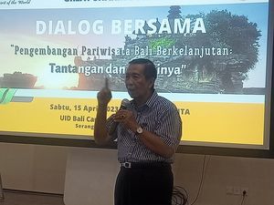 Hadapi Bule Berulah, Pastika Dorong Polisi di Bali Kuasai Bahasa Asing Hadapi Bule Berulah, Pastika Dorong Polisi di Bali Kuasai Bahasa Asing