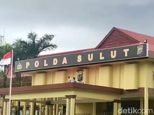 4 Oknum Polisi di Sulut Dilaporkan Terlibat Kasus Pungli Keluarga Tahanan 4 Oknum Polisi di Sulut Dilaporkan Terlibat Kasus Pungli Keluarga Tahanan