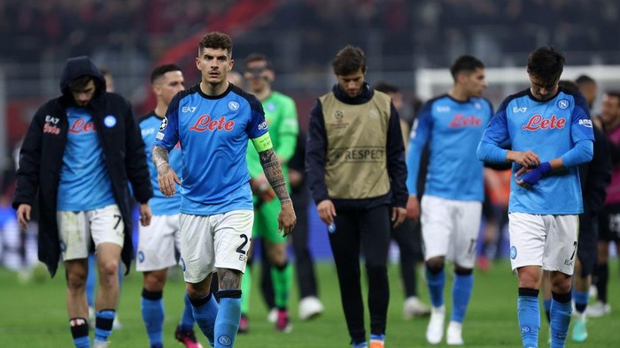 MILAN, ITALY - APRIL 12: Giovanni Di Lorenzo of Ssc Napoli looks dejected after the UEFA Champions League quarterfinal first leg match between AC Milan and SSC Napoli at Giuseppe Meazza Stadium on April 12, 2023 in Milan, Italy. (Photo by Sportinfoto/DeFodi Images via Getty Images)
