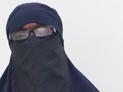 Pria Kenya Pakai Burka dan Menyamar Demi Ikut Turnamen Catur Wanita