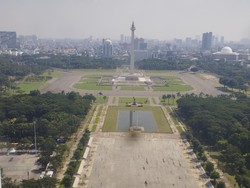 Begini Kondisi Kawasan Monas yang Bakal Dihijaukan Heru Budi