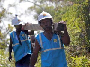 Terapkan Green Loan, PLN Raih Penghargaan Bergengsi dari ADB