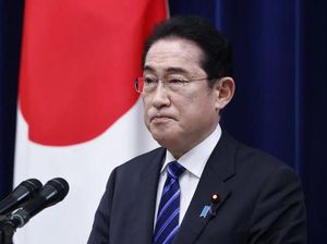 Peringatan Gempa Dashyat Bikin PM Jepang Batal ke Luar Negeri Peringatan Gempa Dashyat Bikin PM Jepang Batal ke Luar Negeri