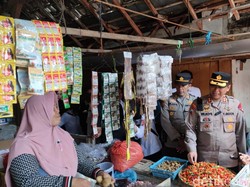 Satgas Pangan Bojonegoro Blusukan Pasar Cek Harga Barang Jelang Lebaran