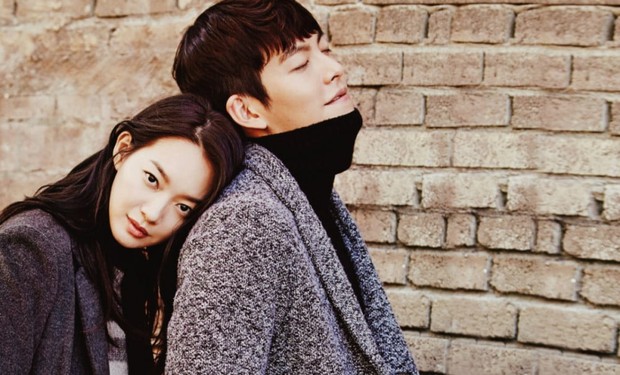 Potret Shin Min A dengan Kim Woo Bin/Foto: allkpop.com Foto: allkpop.com