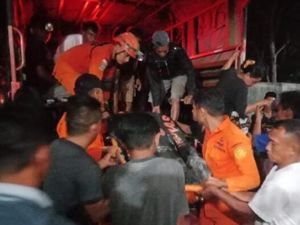4 Penambang Emas Ilegal di Gorontalo Tewas Tertimbun Longsor, 2 Tewas 4 Penambang Emas Ilegal di Gorontalo Tewas Tertimbun Longsor, 2 Tewas