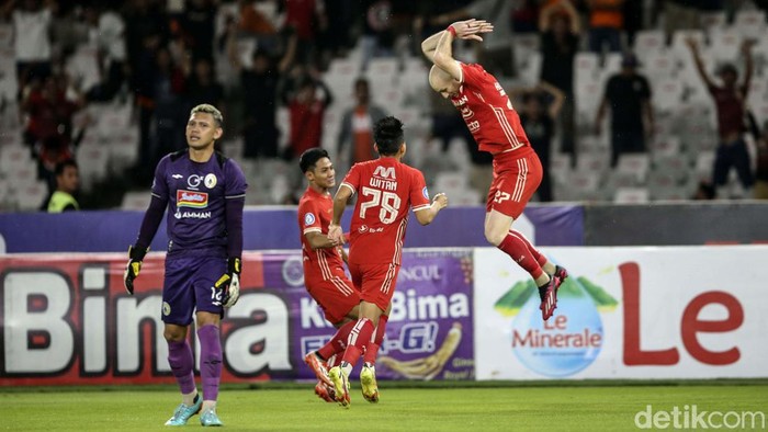 Persija Jakarta menutup musim dengan kemenangan atas PSS Sleman 5-0. Mereka menjadi runner-up Liga 1 2022/2023.