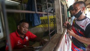 Banyak Mudik Gratis, Penjualan Tiket Bus di Terminal Ini Loyo
