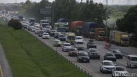 H-6 Lebaran, Arus Mudik di Tol Cipali Mulai Ramai