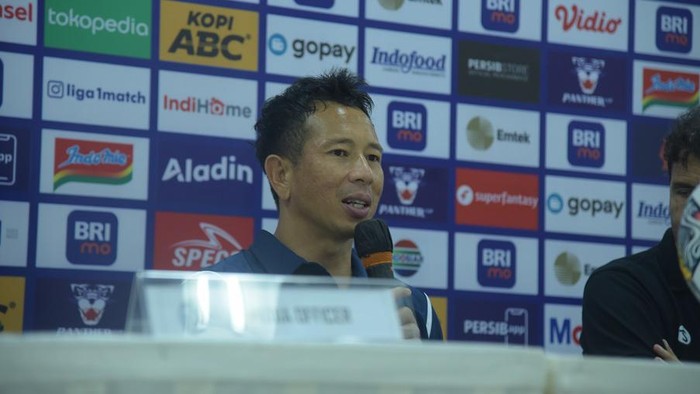 I Made Wirawan gantung sepatu seiring berakhirnya Liga 1 2022, Sabtu 15 April 2023. Persib Bandung menjadi klub terakhir yang dibela dalam karier panjangnya.