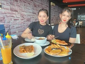 Disebut Keponakan Ida Dayak, Anastasia Linalolica Penggemar Steak Disebut Keponakan Ida Dayak, Anastasia Linalolica Penggemar Steak