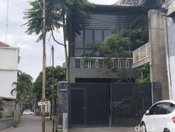 Kondisi Terkini Kantor Pengusaha Tersangka Penyuap Walkot Bandung