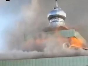 Rumah dan Masjid Terbakar di Manado Dipicu Selang Tabung Gas Bocor