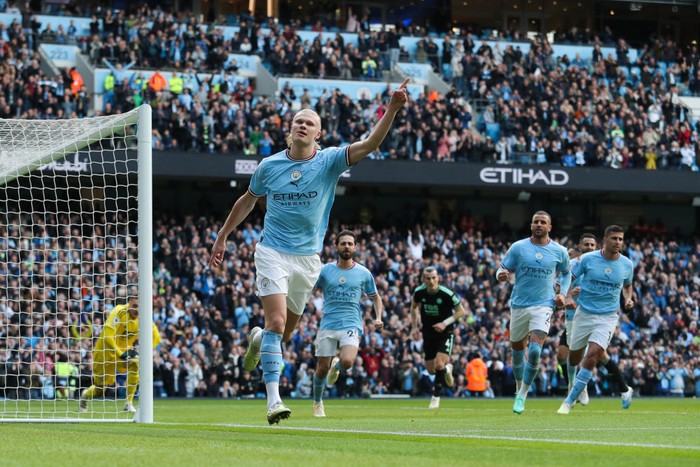 MANCHESTER, ENGLAND - APRIL 15: Erling Haaland of Manchester City celebrates after scoring their sides second goal during the Premier League match between Manchester City and Leicester City at Etihad Stadium on April 15, 2023 in Manchester, England. (Photo by James Gill - Danehouse/Getty Images)
