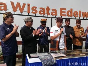 Keindahan Toleransi di Desa Wisata Edelweiss Wonokitri Bikin Sandiaga Kagum Keindahan Toleransi di Desa Wisata Edelweiss Wonokitri Bikin Sandiaga Kagum