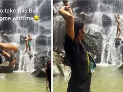 Bule Bali Takjub, Ketemu Pemandu yang Ajarkan Pose Berfoto