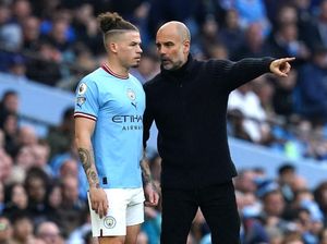 Guardiola Minta Maaf Gara-gara Bilang Kalvin Phillips Kegemukan Guardiola Minta Maaf Gara-gara Bilang Kalvin Phillips Kegemukan