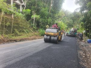 Selesai Diperbaiki, Jalan Provinsi di Pandeglang Siap Dilintasi untuk Mudik