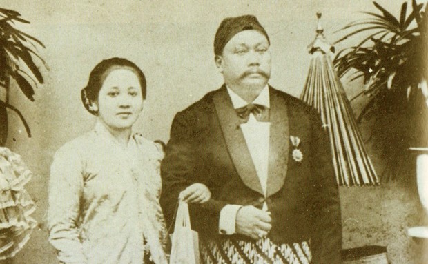 RA Kartini dan Suami/Foto: Istimewa via haibunda.com