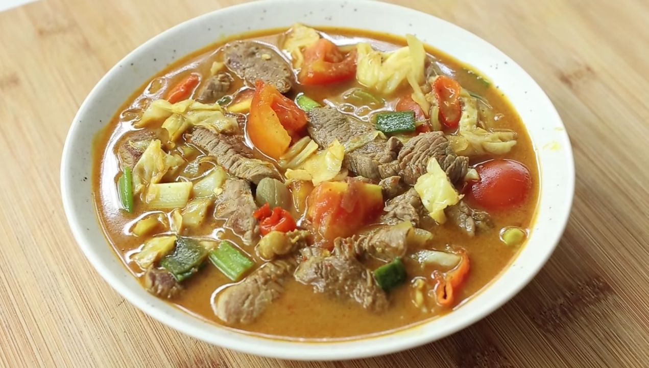 Resep tongseng daging untuk sajian hari lebaran/ Foto: YouTube.com/Devina Hermawan