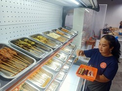 Wajib Coba! Ada Kuliner Unik Sate Ginjal Sapi di Denpasar