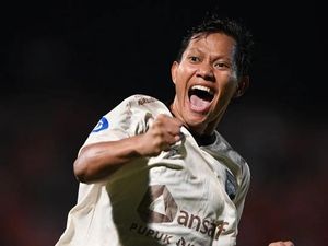 Rekam Jejak Adam Alis, Pemain Baru Persib Bandung Rekam Jejak Adam Alis, Pemain Baru Persib Bandung