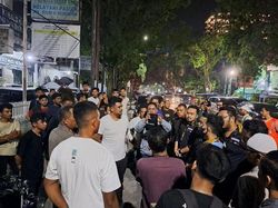 Saat Walkot Bobby Bubarkan Konvoi SOTR Ormas di Medan