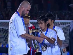 Wiljan Pluim Jadi Pemain Terbaik Liga 1 2022/2023