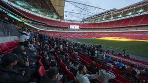 Wow! Muslim Inggris Buka Puasa Bersama di Stadion Wembley